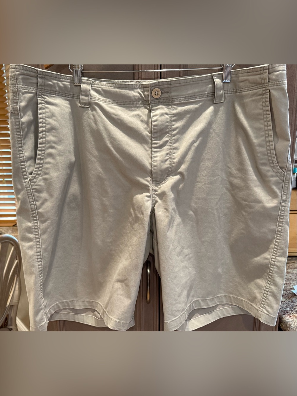 Columbia 42” Flat Front Khaki Shorts, 10” Inseam